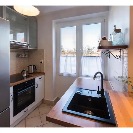 Beacon -15 Minutes To Old Town & Seaside Habitación en casa particular *